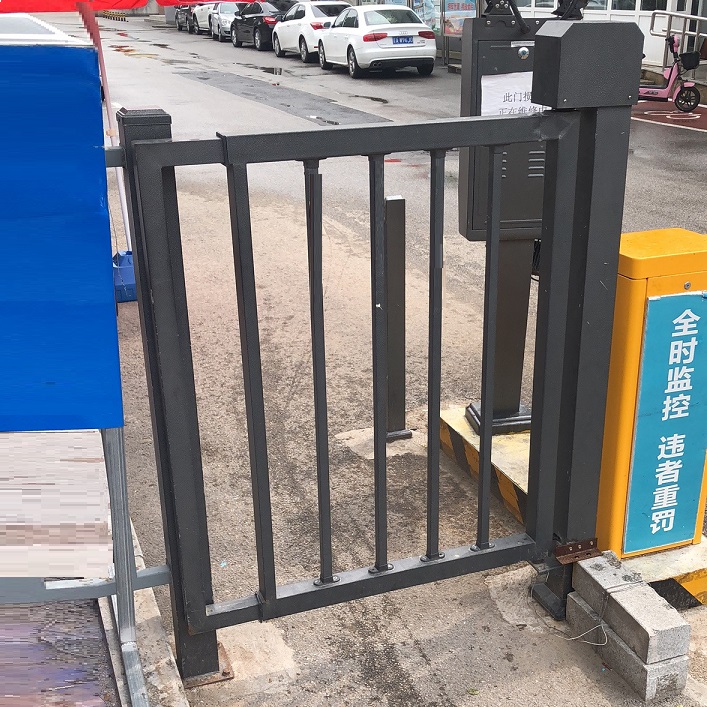 沈陽工廠電動自動開關(guān)行人門門禁系統(tǒng)